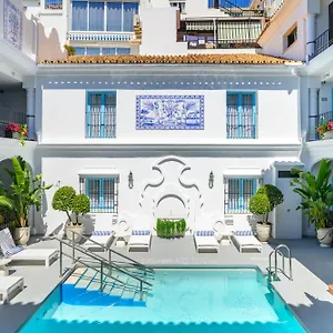 https://la-fonda-benalmadena.es-andalucia.com